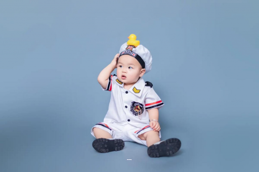 滦南宝宝什么时候会抬头